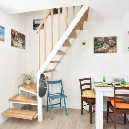 Suni شقة سبليت